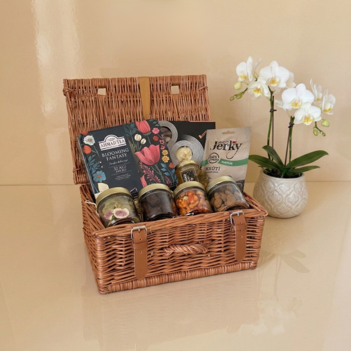 Exclusive Gift Hamper M – Jubilee