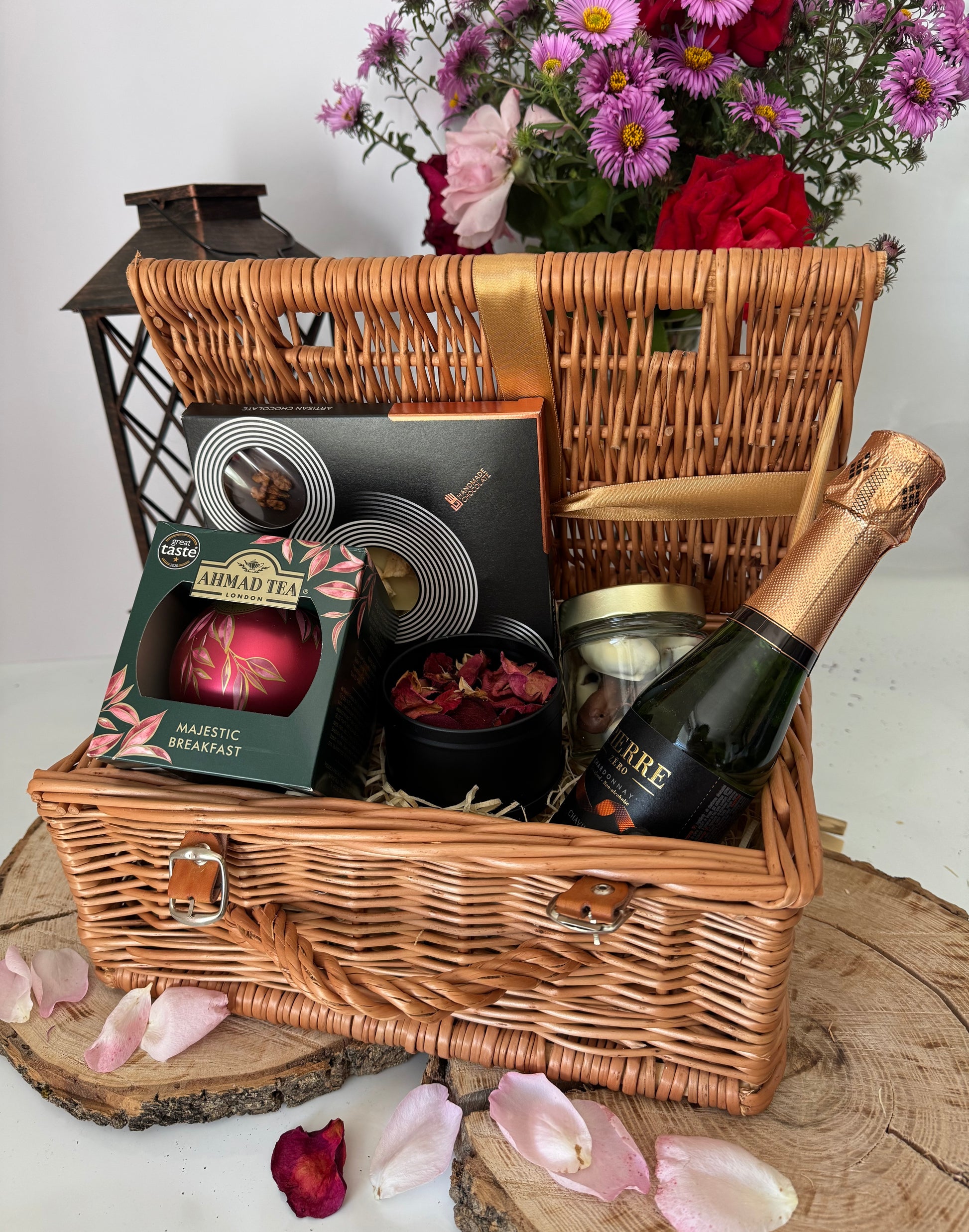 Gift Basket S - Romantic - Non-alcoholic