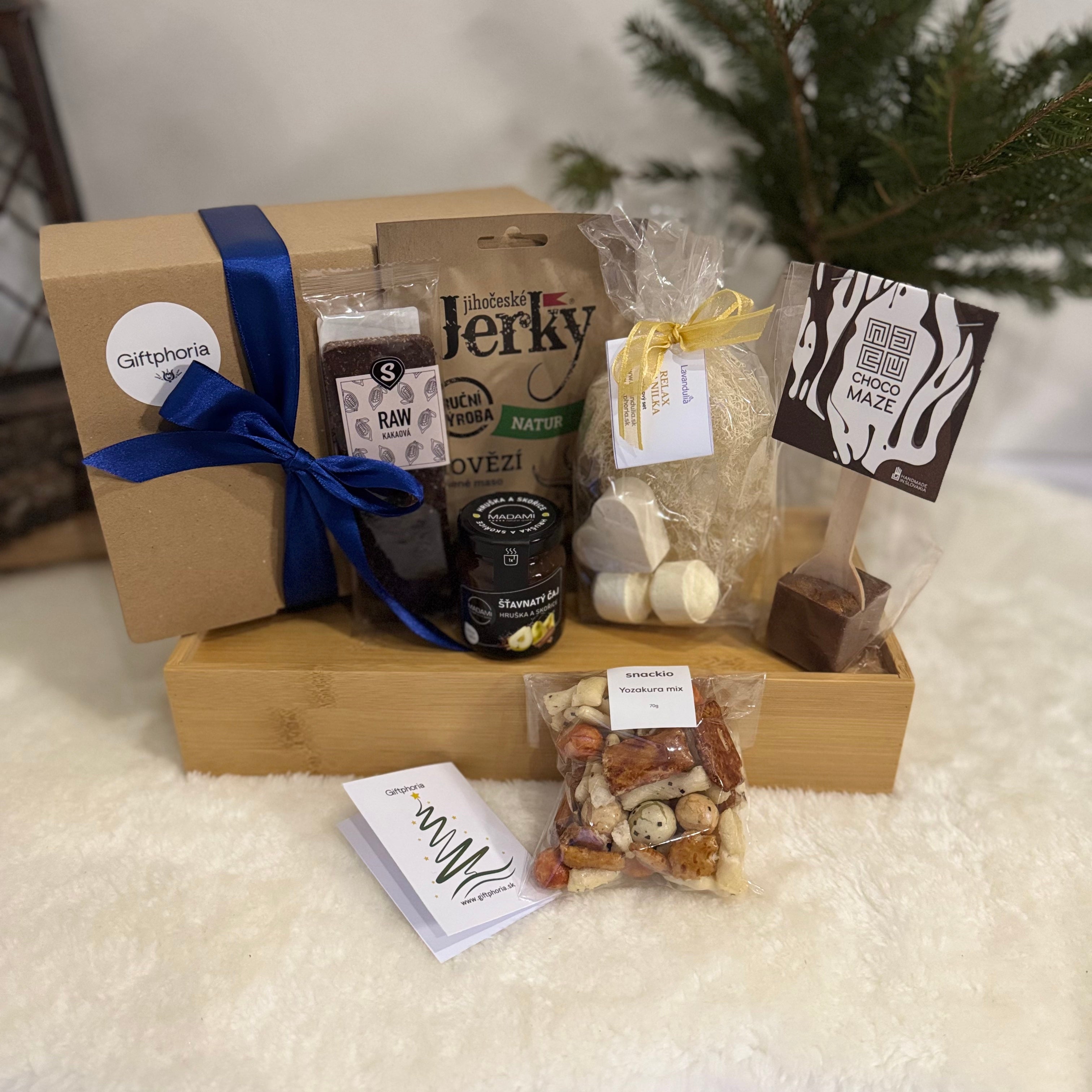 Snack &amp; Relax Box