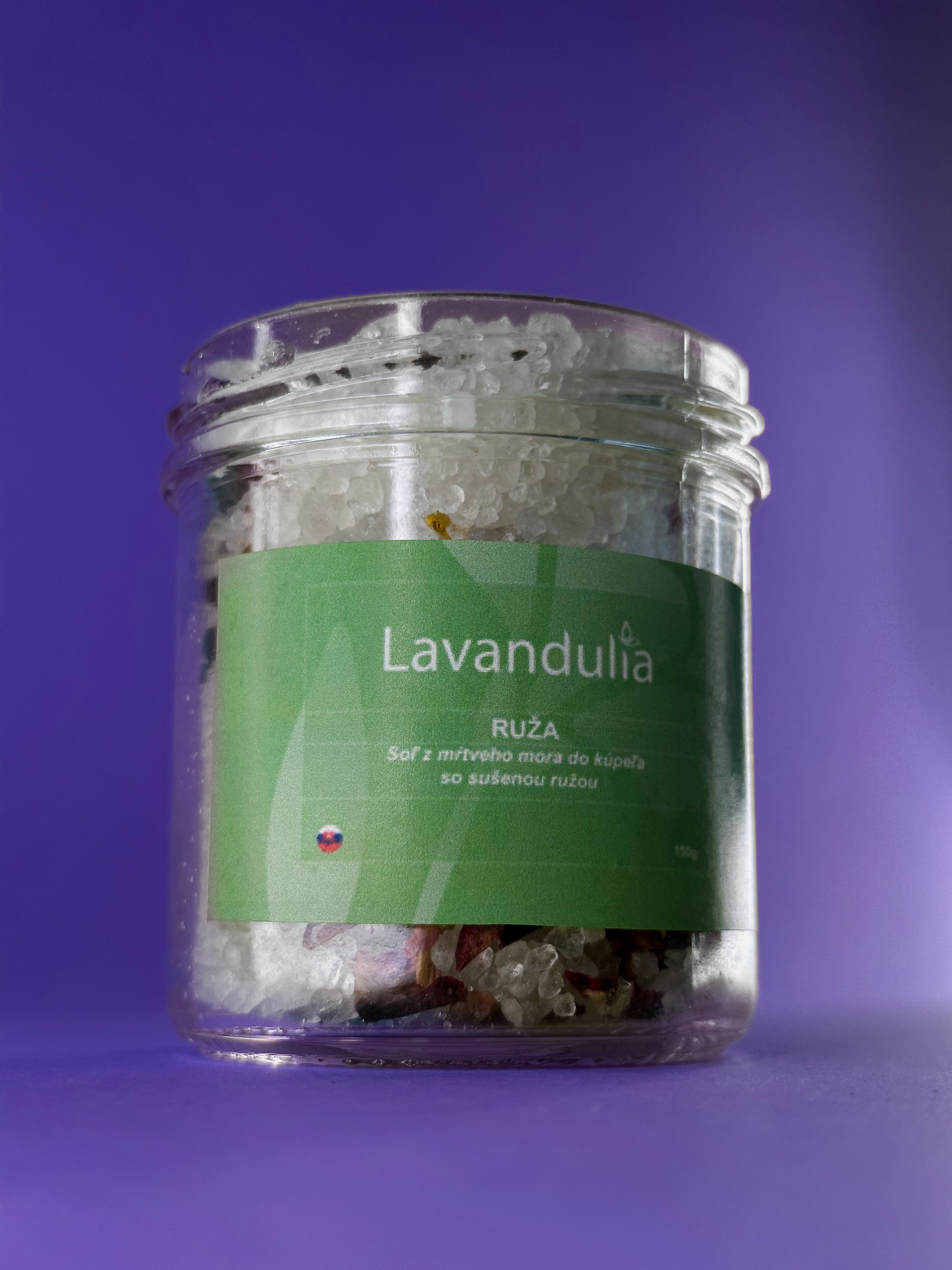 Růže - přírodní sůl z Mrtvého moře do koupele s lupínky růže